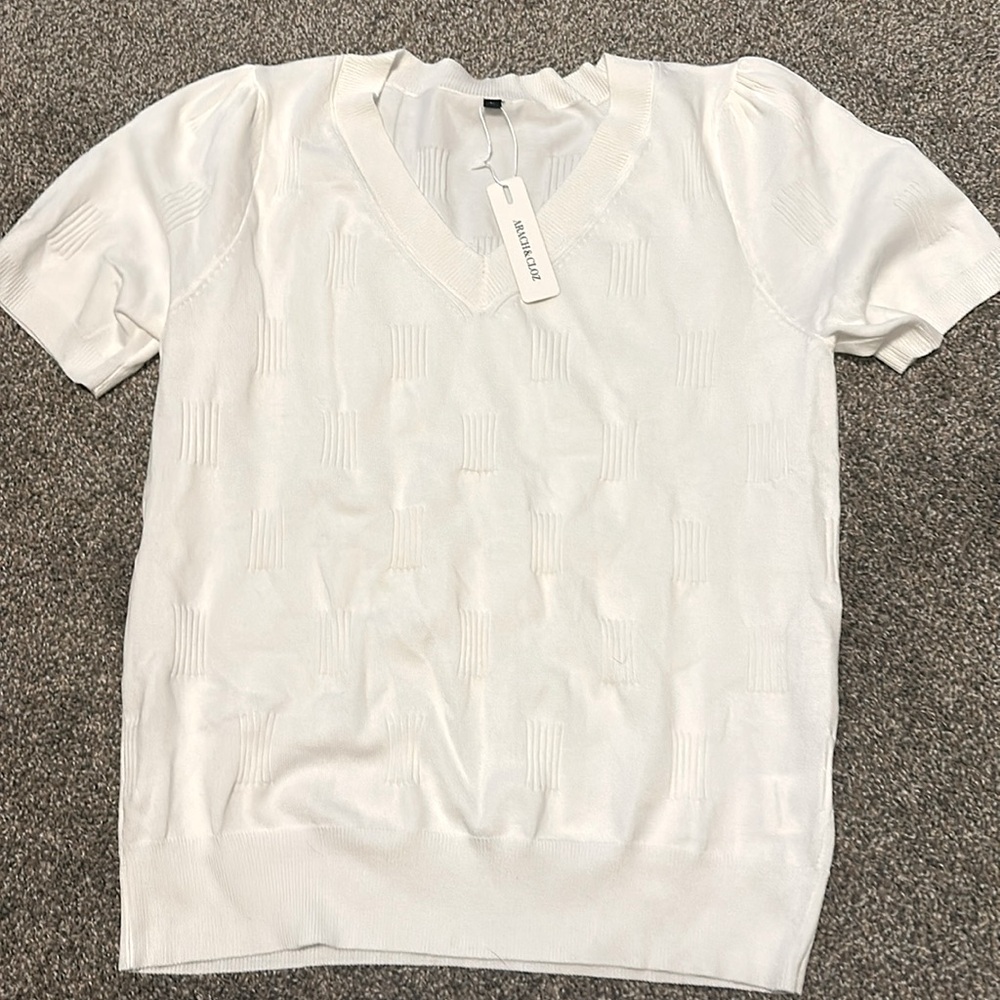 Arach & Cloz top
